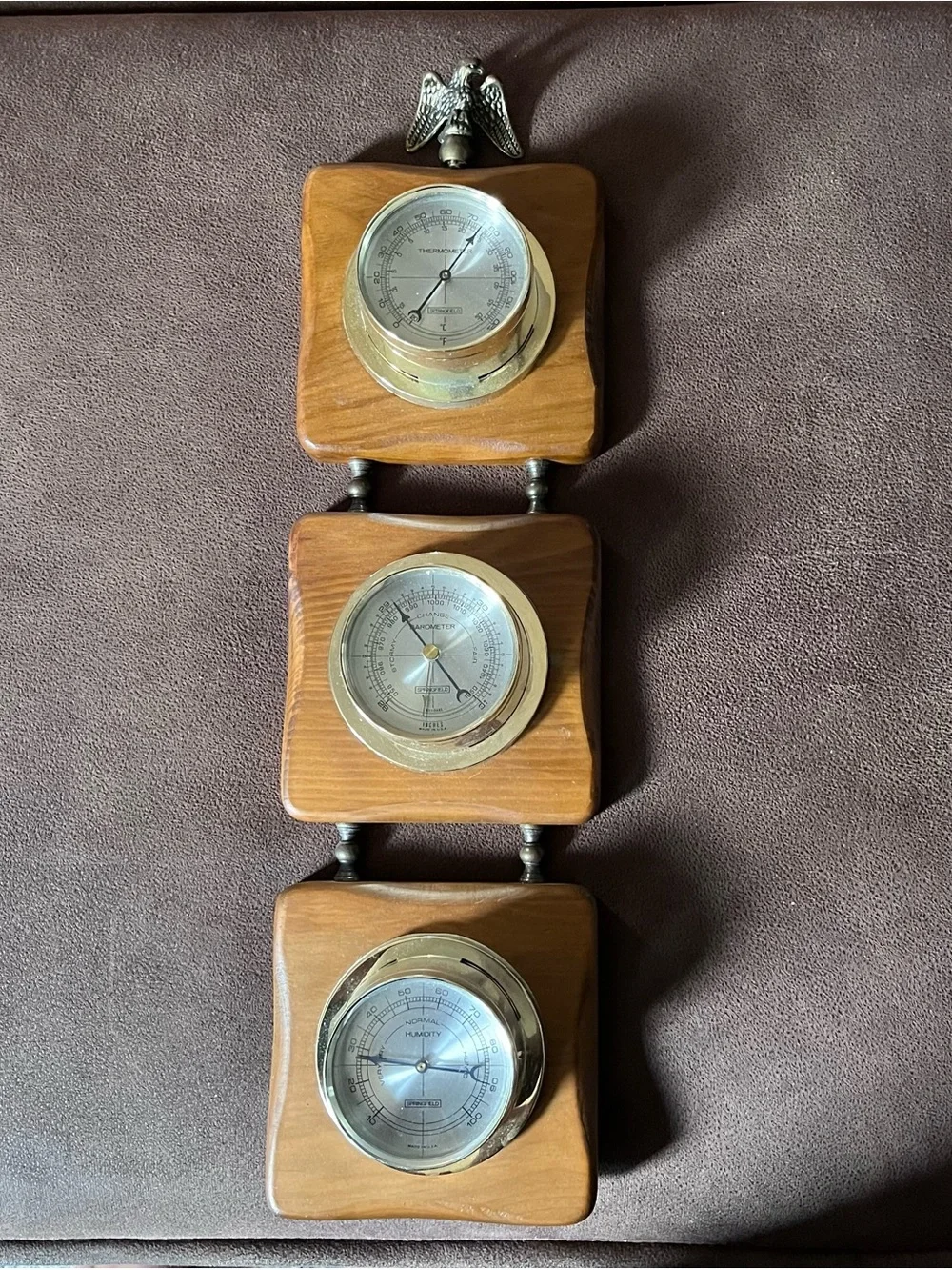 VTG Springfield  Weather Station Barometer Thermometer Humidity Wood with Eagle